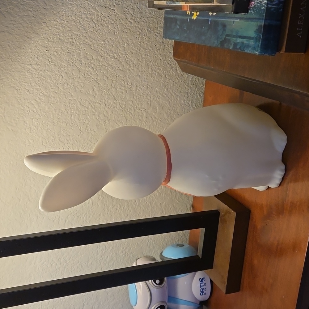Target Bunny, LED, EUC - Picture 5 of 7
